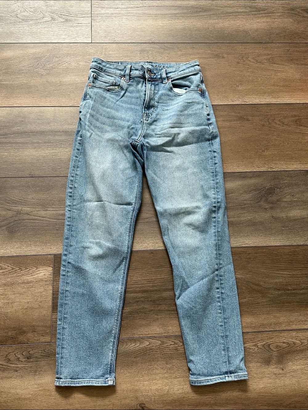American Eagle Outfitters Light Blue Straight Leg Mom Jeans